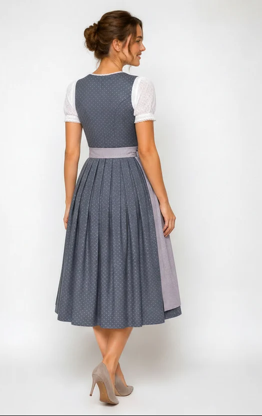 Klassisches Dirndl mit feinem Streumuster