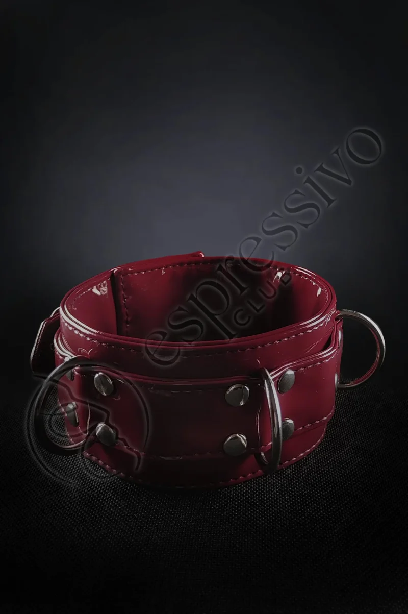 BDSM collar in Purple PVC