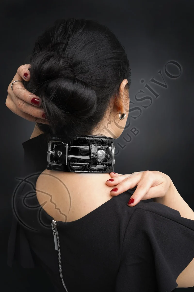 BDSM collar in Black PVC
