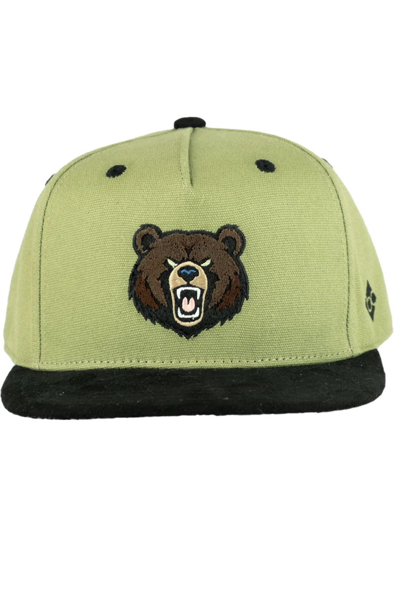 Herren Snapback-Cap mit Bären Stick-Applikation - oliv
