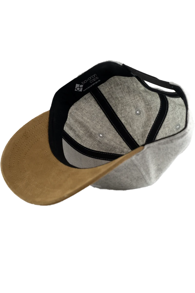 Unisex Flanell-Cap mit 3D-Edelweiß-Stickerei - hellgrau
