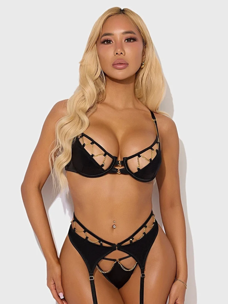 Evangeline Satin Chain Push-Up BH-Strumpfband-Set mit String und Oberschenkelriemen