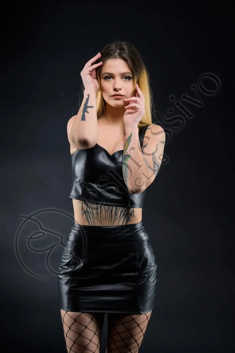 Sexy Real leather mini skirt