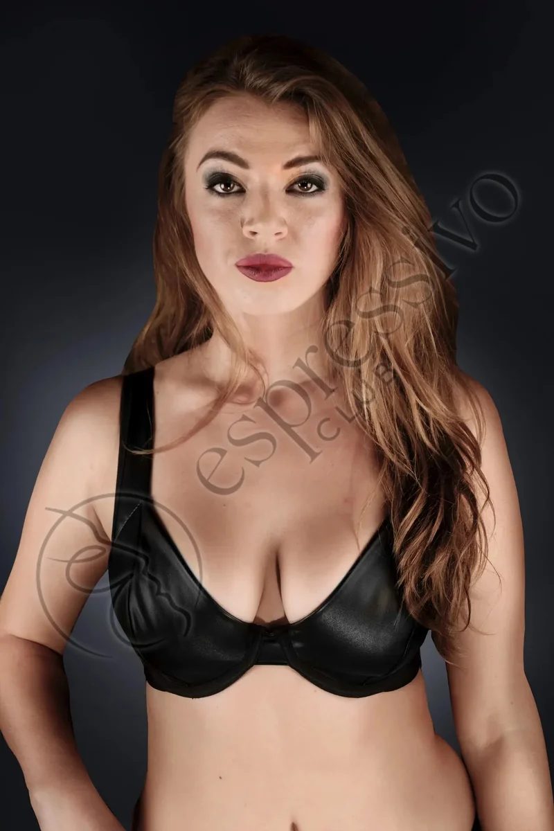 Full cup underwired leather bra - sexy leather lingerie