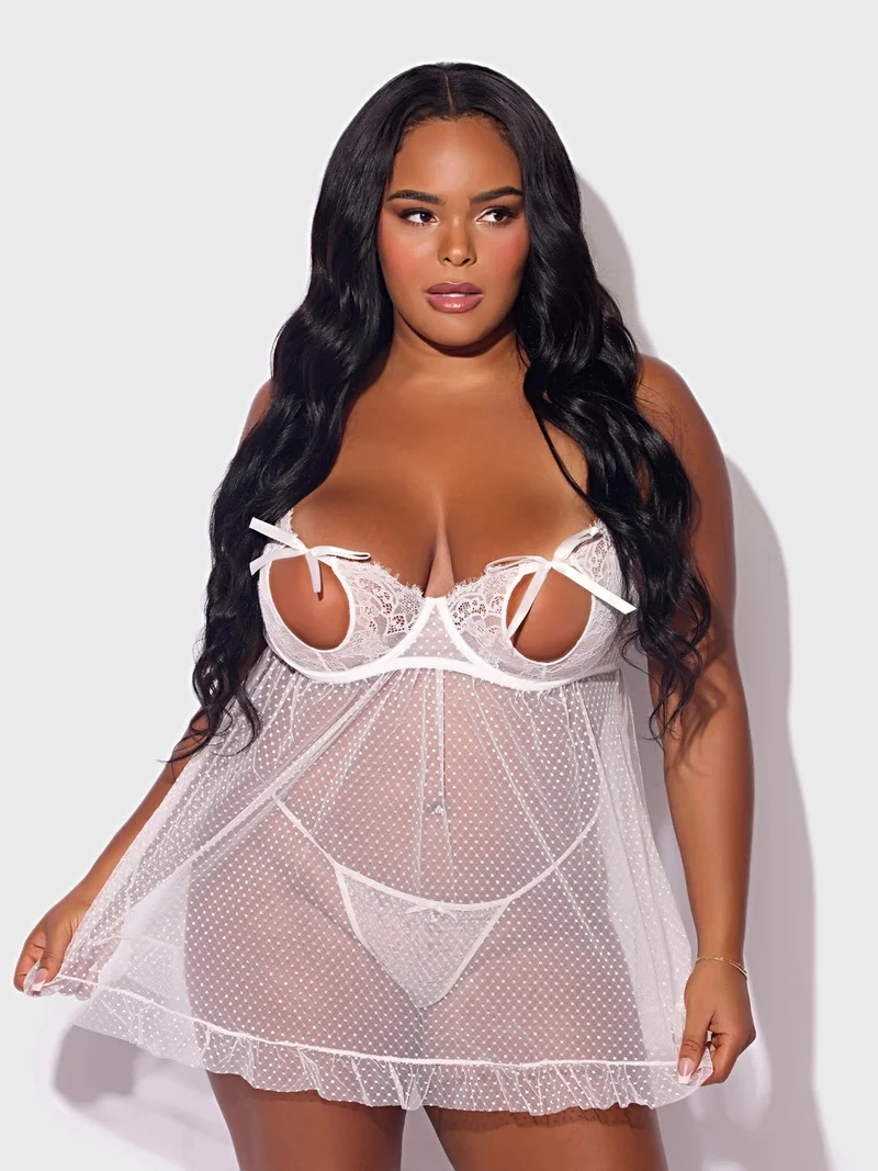 Portia Babydoll-Set mit Schweizer Punktmuster, bestehend aus BH mit offenen Cups, Satinbändern, Rüschenmesh und G-String