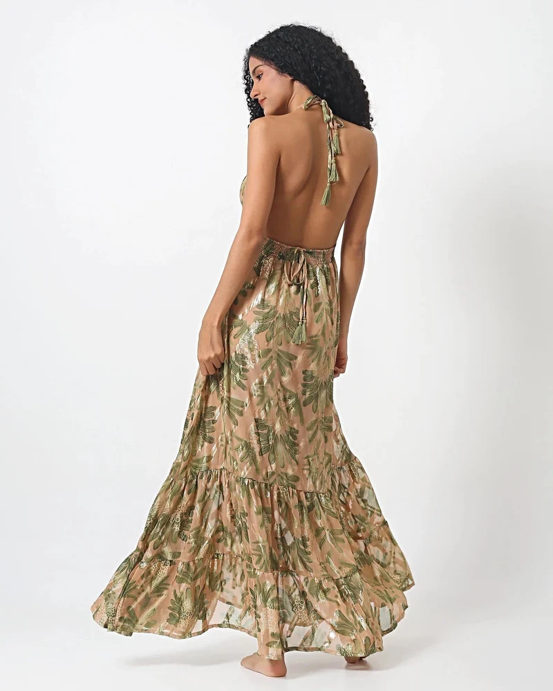 Elegantes Maxikleid mit Palmenmuster in Nude und Grün – 100 % Viskose, Resortmode-Stil