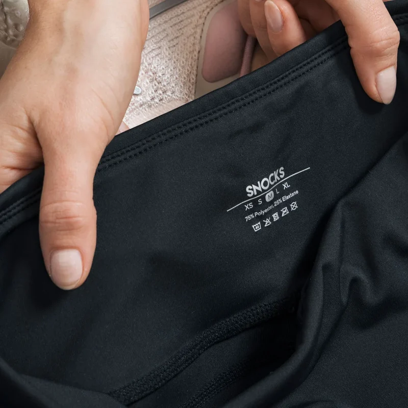 Booty Scrunch Shorts Damen | Schwarz