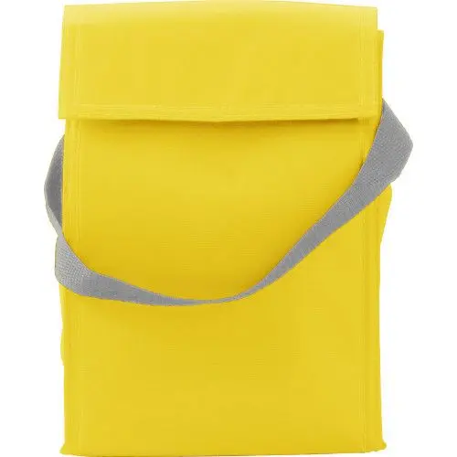 Gelbe Polyester-Kühltasche Sarah – Stilvoll, kühlend, praktisch, vielseitig