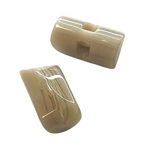 Knebelknopf Beige – Hornimitatknopf K-11