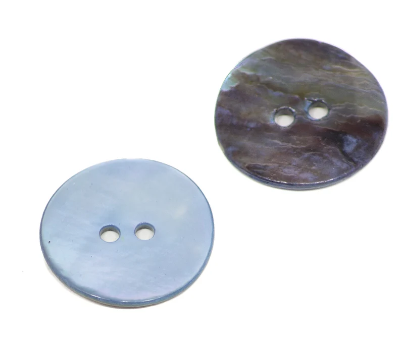 Perlmuttknopf Natur Blau 2-Loch – PL-110-BABYBLAU
