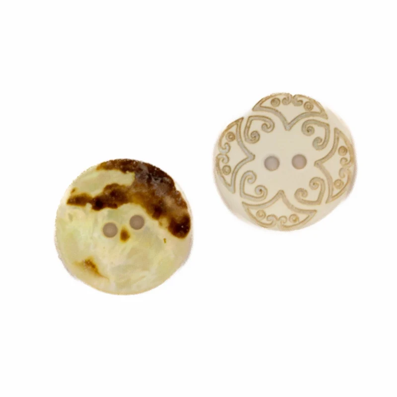 Perlmuttknopf Natur Weiß/Beige 2-Loch 18 mm – PL-45-WEISS-18-R