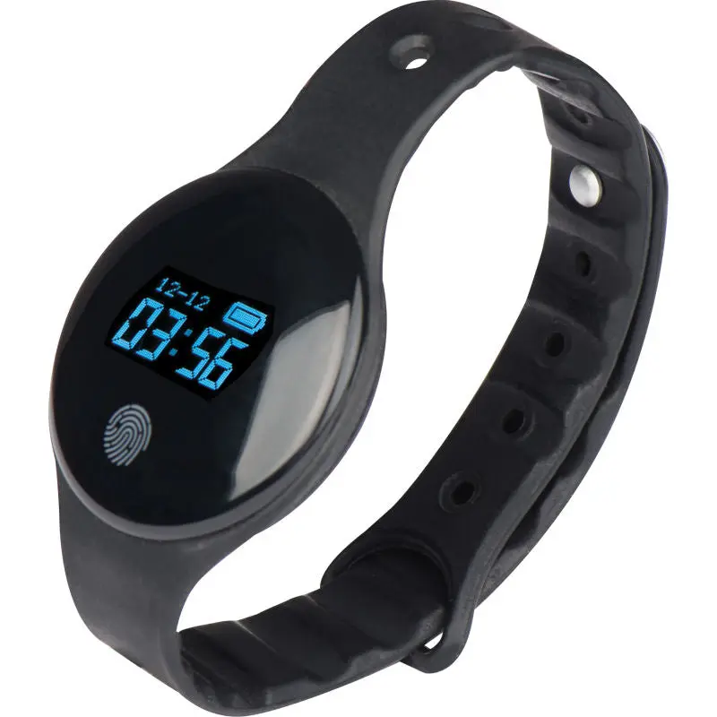 Smartes Fitness Armband aus Silikon in Schwarz – Technologie trifft auf Komfort