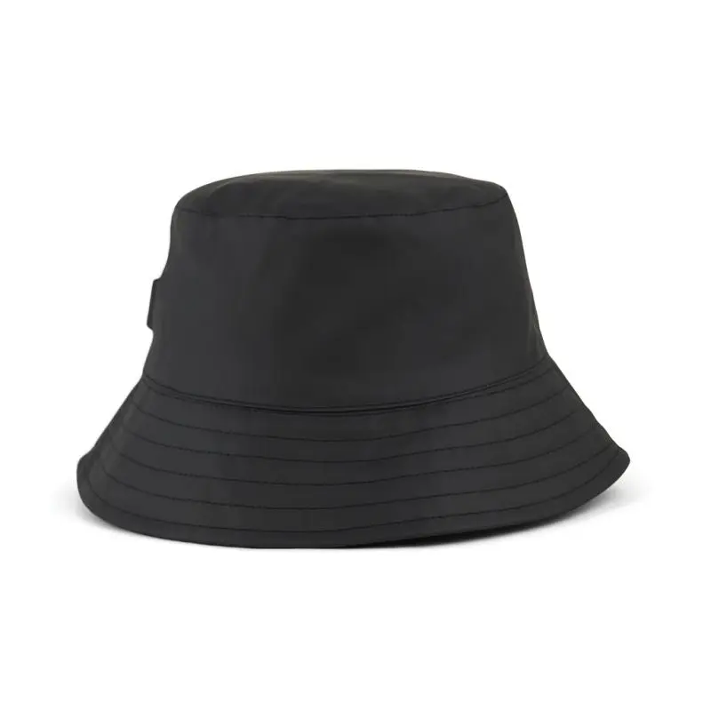 VINGA Baltimore AWARE™ Hut aus recyceltem PET in Schwarz