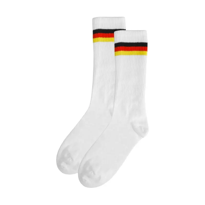 Deutsche Qualitätssocken in Weiß, Größe 42-45: Stil und Bequemlichkeit