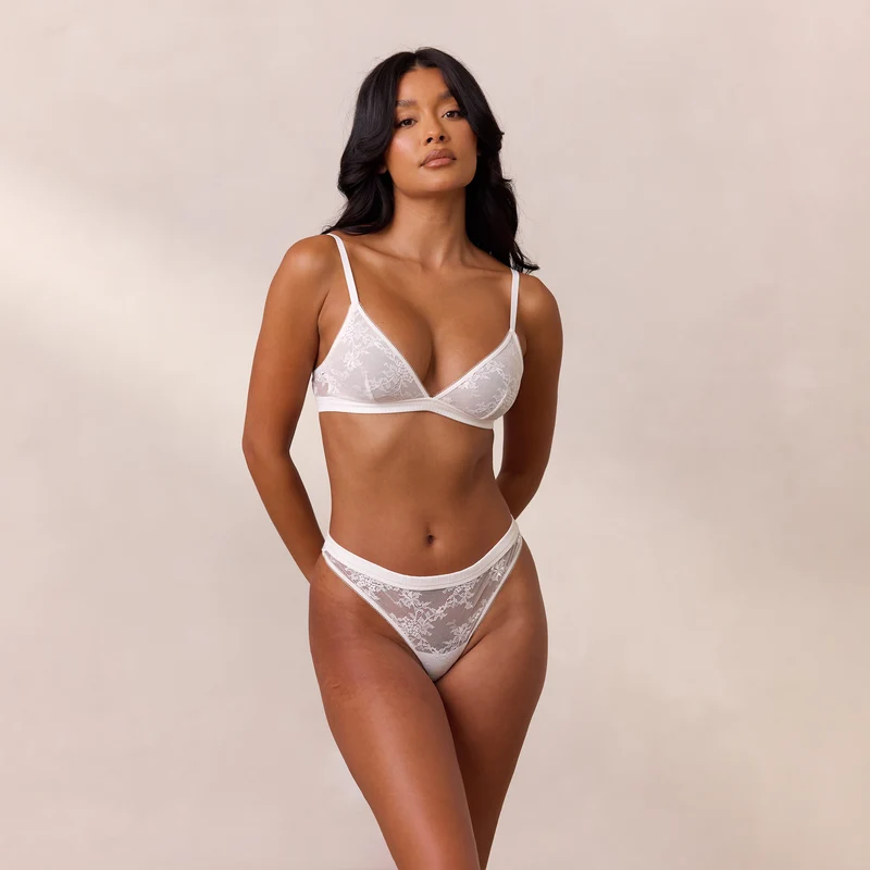 Lace Triangle Bralette - Weiß