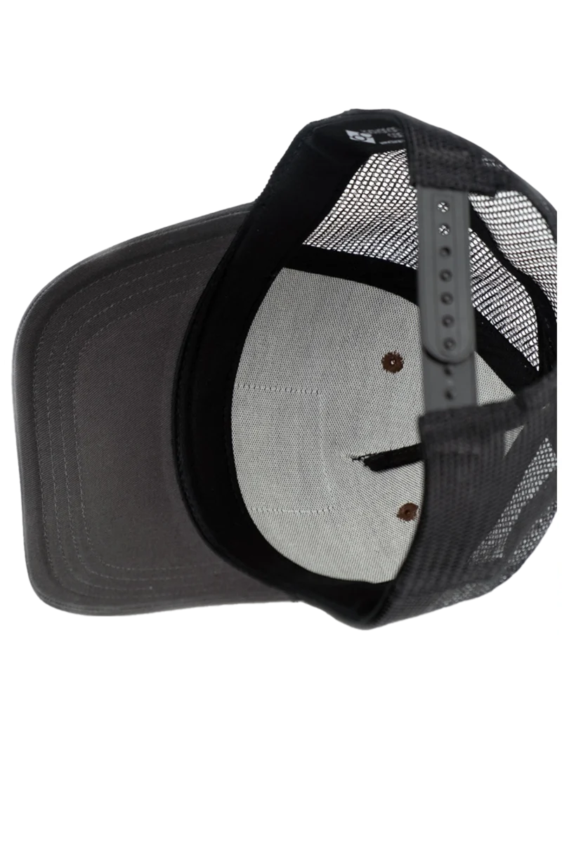Curved Cap Woipadinga