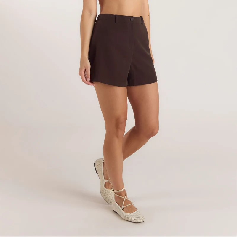 Hochtaillierte Tailored-Shorts - Schokolade