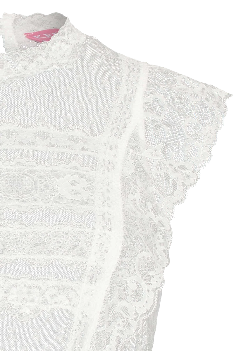 Hochgeschlossene Dirndlbluse aus feiner Spitze mit Flügelarm