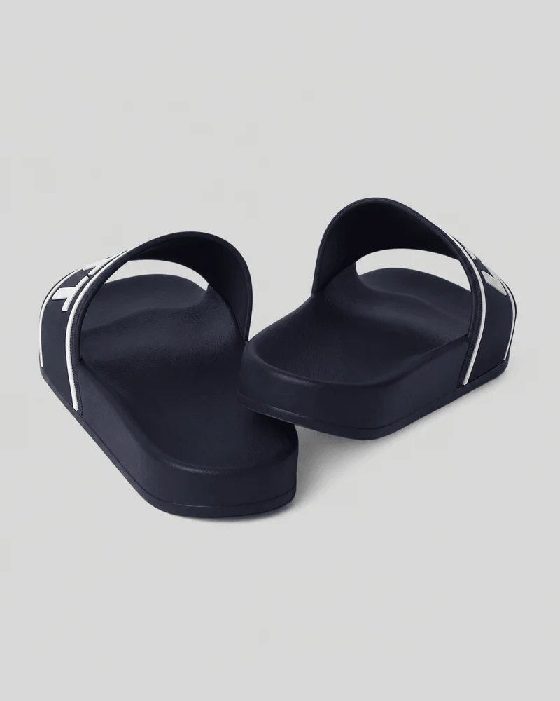Logo Strap Slides