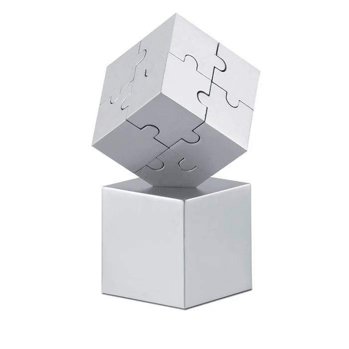 3D-Puzzle aus Metall