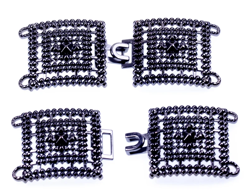Schmuck Gürtelschnalle zum Einhängen Schwarz 75 x 35 mm – Metallschnalle SM-24