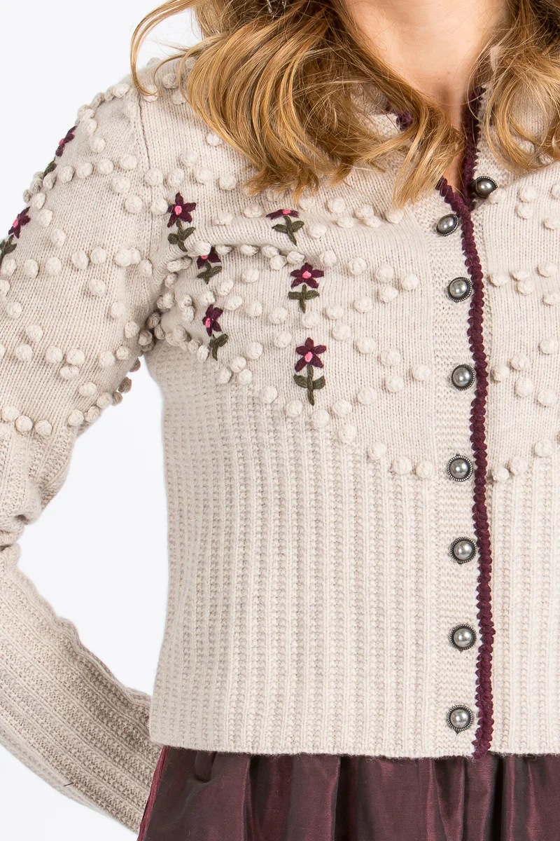 Fei scho schee Strickjacke beige geblümt