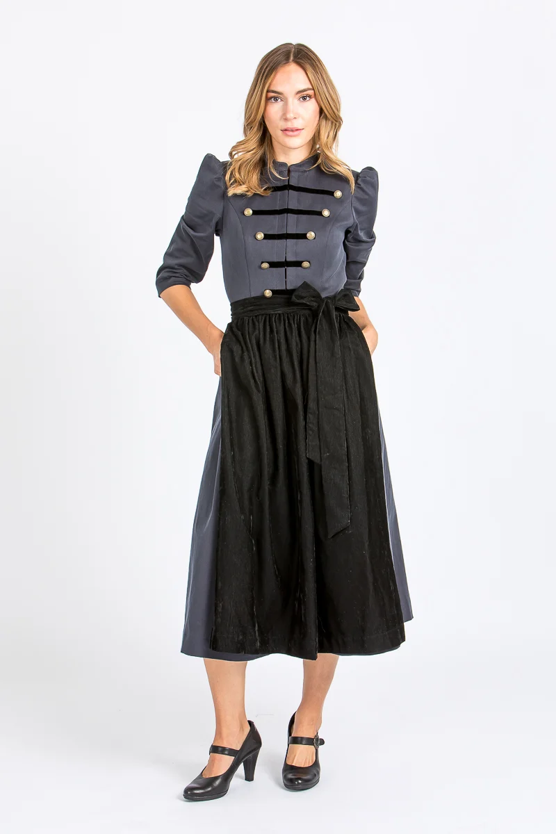 Almliebe Ärmeldirndl Leona blau