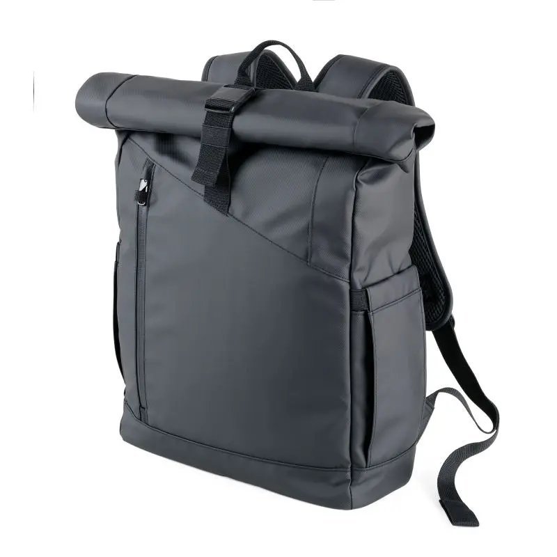 BLACK ROLL TOP Troika Rolltop Rucksack – Elegant und Funktionell in Schwarz