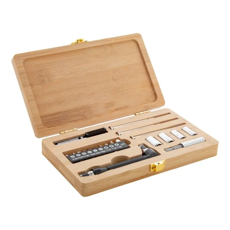 Vielseitiges Cooter Werkzeugset – hochwertig, naturbelassen, robust und ergonomisch