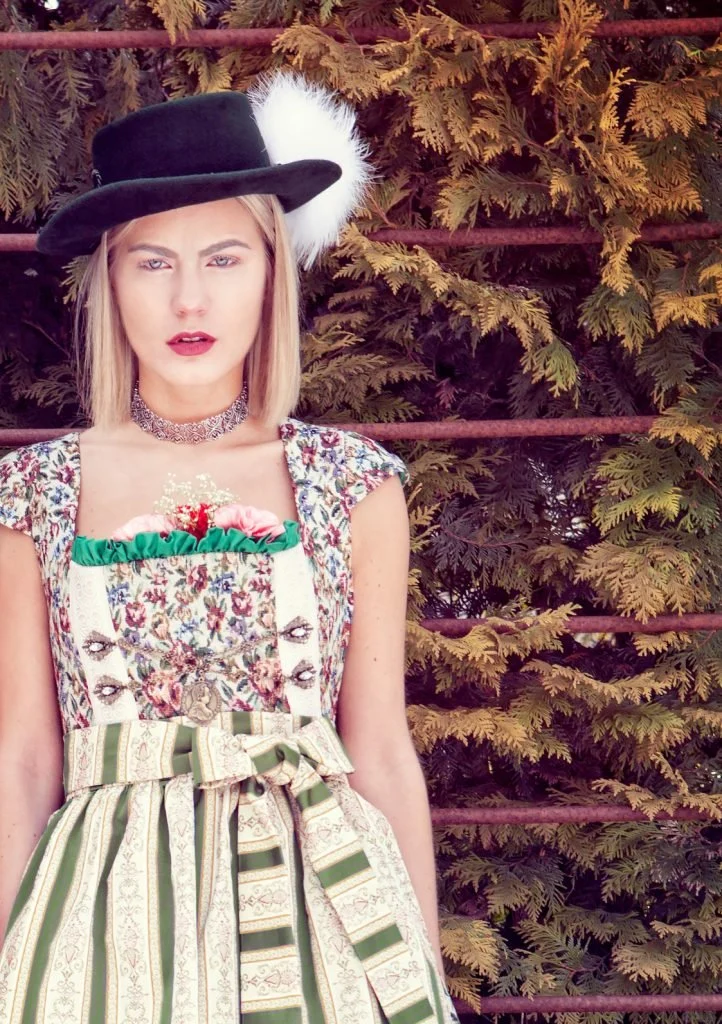 DIRNDL VINTAGE GOBELIN BEIGE/GRASGRÜN