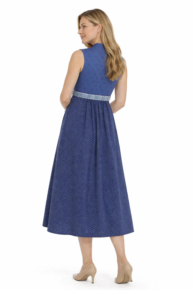 Umstandsdirndl mit Stretchgürtel