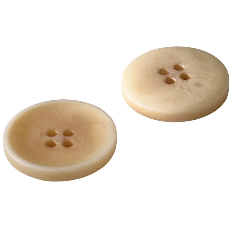 Steinnuss 4-Loch Knopf Beige matt used STN-22