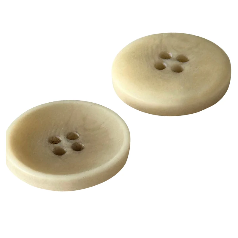Steinnuss 4-Loch Knopf Hell Grau matt used STN-22