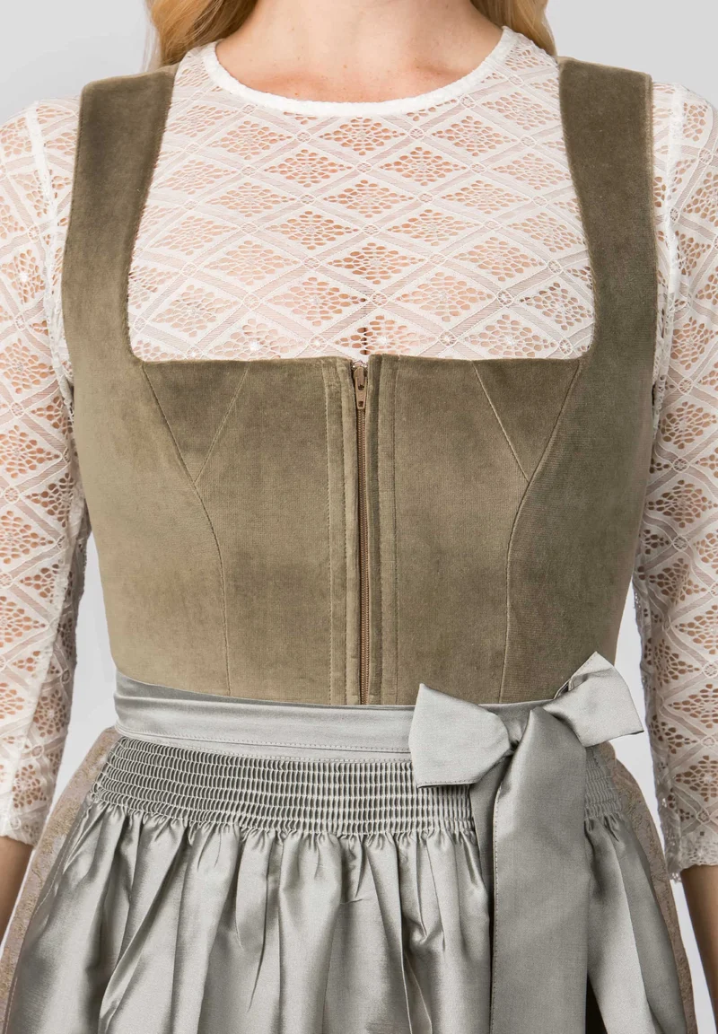 Dirndl Valerie