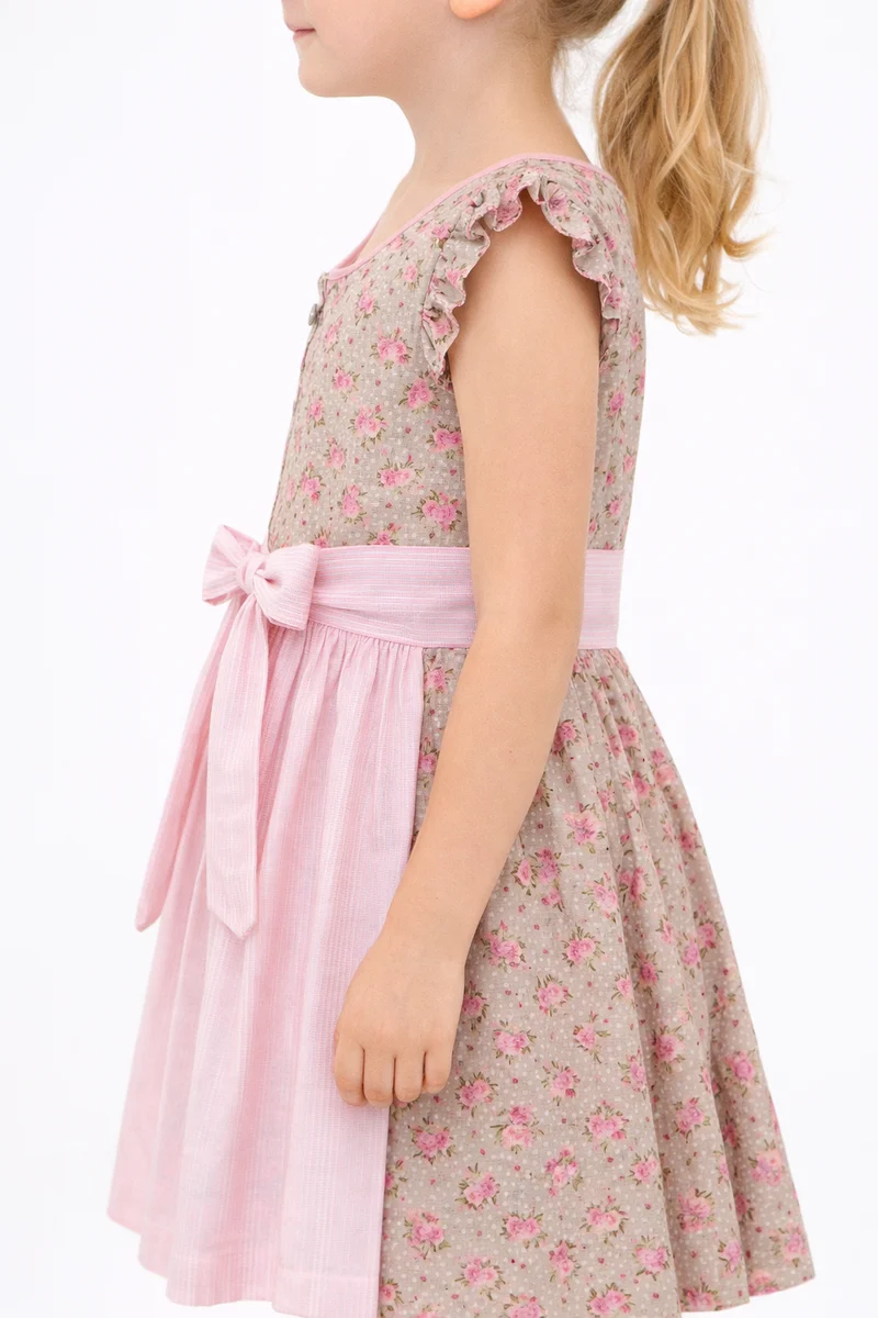 Kinderdirndl mit Rosendruck und Flügelärmeln