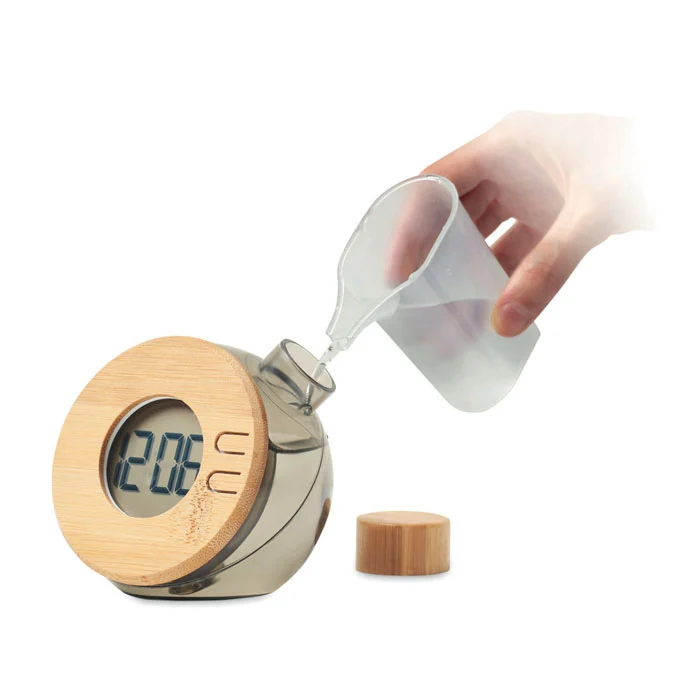 Wasserbetriebene LCD-Uhr aus Bambus
