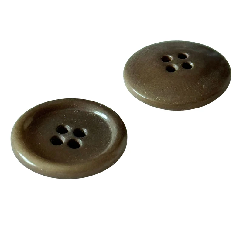 Steinnuss 4-Loch Knopf dunkel Khaki Braun Rand STN-23