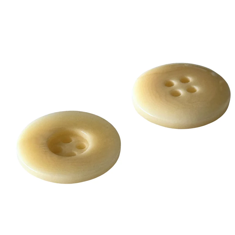 Steinnuss 4-Loch Knopf Natur Creme STN-24