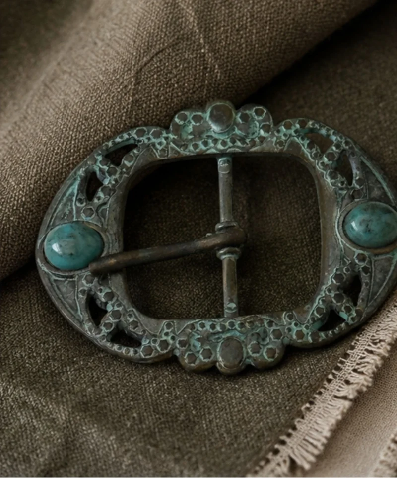 Trachten-Gürtelschnalle Ornament mit Türkis – Antikpatina TS-72