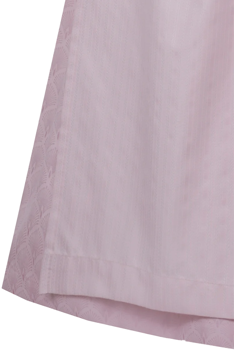 Midi-Samtdirndl mit eckigem Ausschnitt