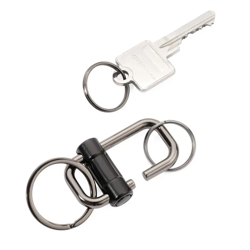 Schlüsselanhänger 2-WAY KEY von Troika - Gunmetal mit Schwarz
