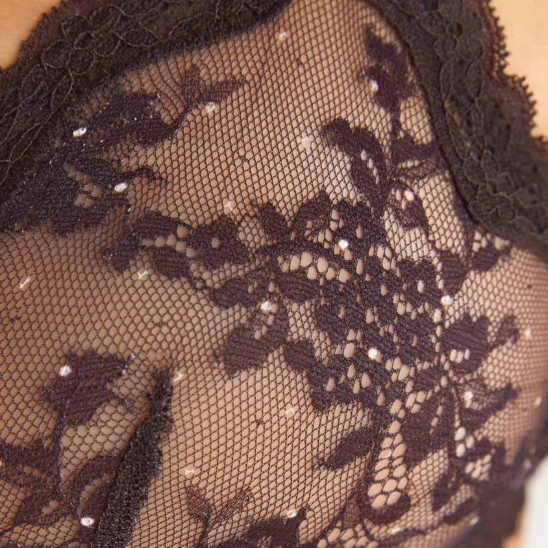 Demure Spitzen-Bralette - Dunkle Schokolade