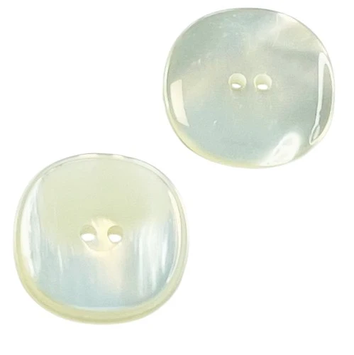 Perlmuttimitatknopf Creme/Natur 2-Loch – PLI-27-CREME