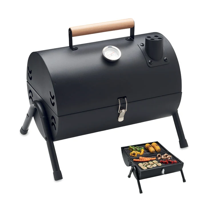 Tragbarer Grill mit Kamin