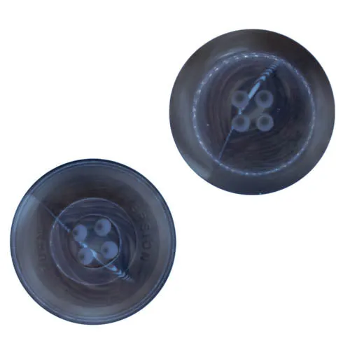 Hornimitatknopf Hellgrau 4-Loch-Knopf – Mantel- und Jackenknopf HI-107