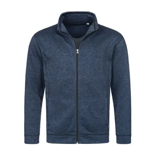 Gestrickte Fleecejacke – Stilvoll, Warm & Vielseitig Nutzbar