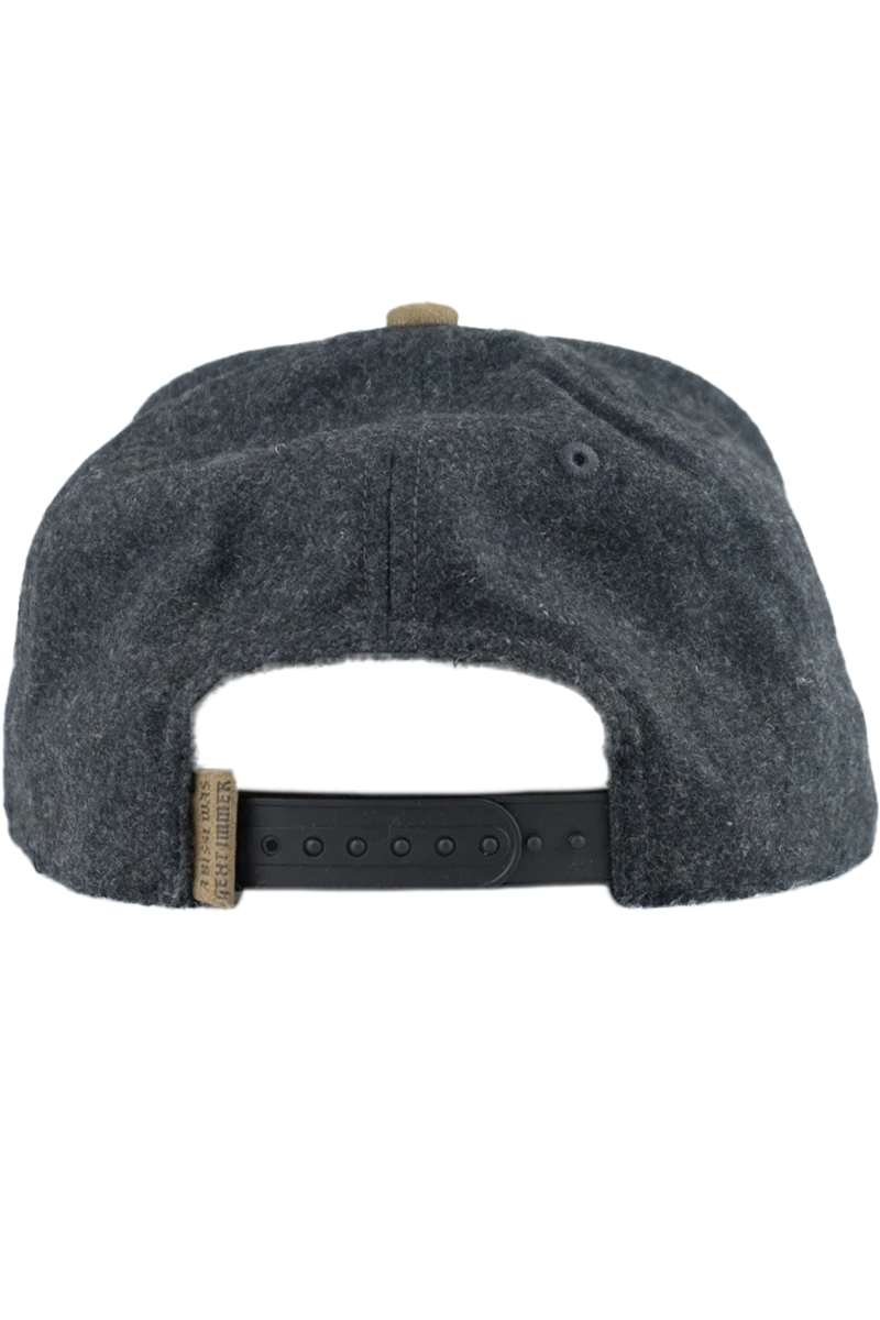 Unisex Cap aus Wollmix mit Monaco Franze-Design