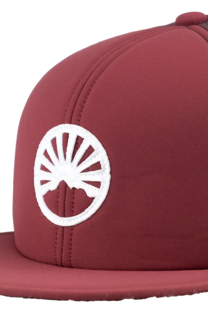 Unisex Snapback-Cap mit Gipfelstürmer-Design und Quetschfunktion