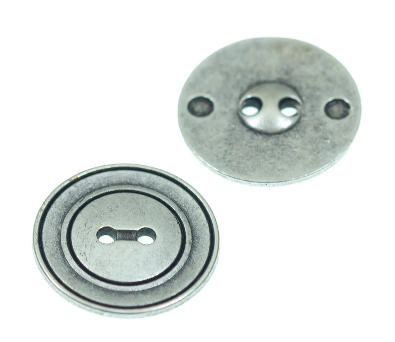 Metallknopf Altsilber-Silber – 2-Loch MK-58-S