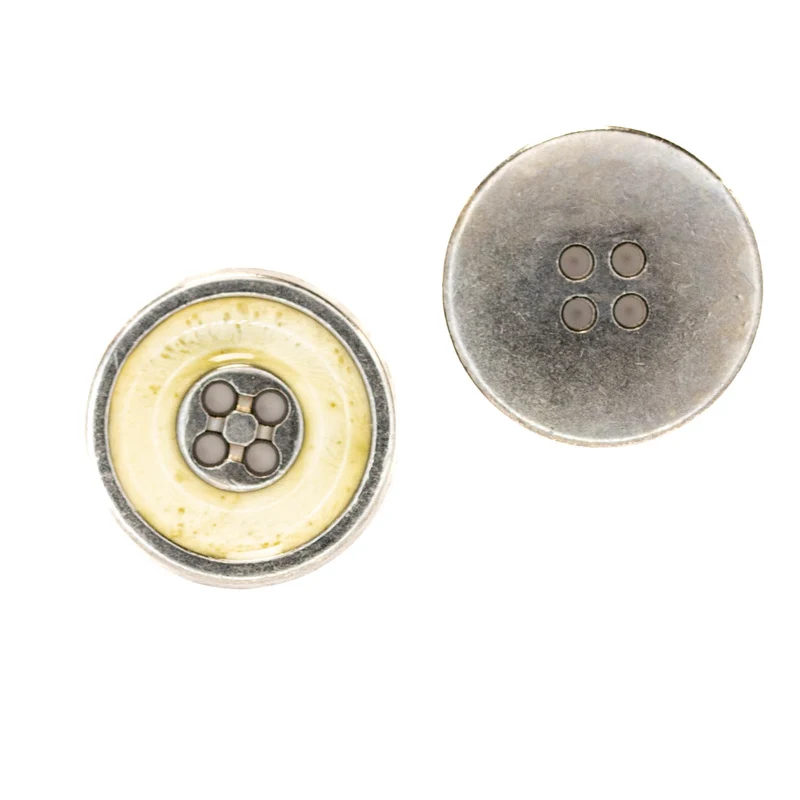 Metallknopf Creme/Natur mit Emaille-Lack 4-Loch MK-76-CREME